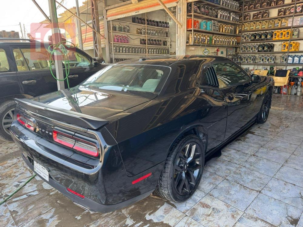 Dodge Challenger